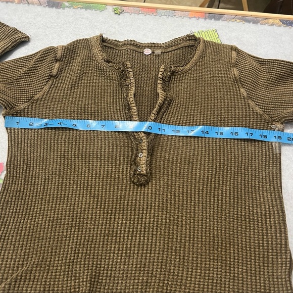 Free People - Picture 6 of 7